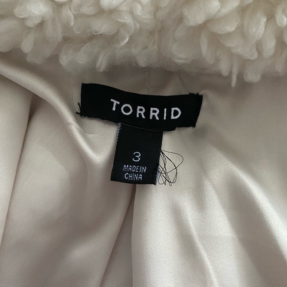 🆕 Sherpa Drape Vest 3x Never WormTorrid New! Cream - Picture 5 of 6